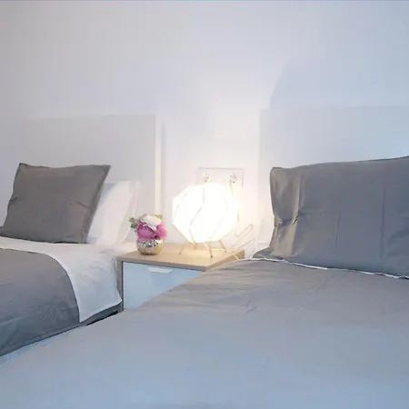 Apartment Vivienda Junto A Ruzafa - 12 Pax Y Mas