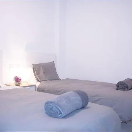 Apartment Vivienda Junto A Ruzafa - 12 Pax Y Mas *