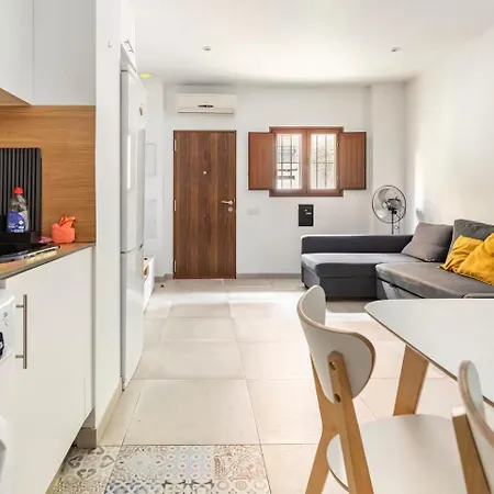 Vivienda Junto A Ruzafa - 12 Pax Y Mas ולנסיה