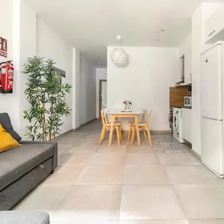 Apartment Vivienda Junto A Ruzafa - 12 Pax Y Mas