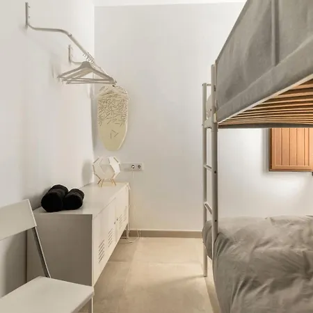 Apartment Vivienda Junto A Ruzafa - 12 Pax Y Mas Valencia