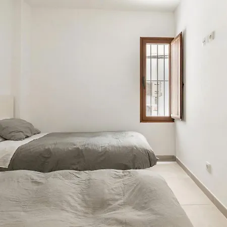 Vivienda Junto A Ruzafa - 12 Pax Y Mas