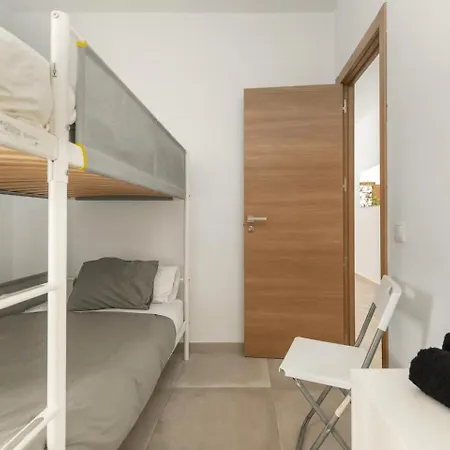 Apartment Vivienda Junto A Ruzafa - 12 Pax Y Mas *