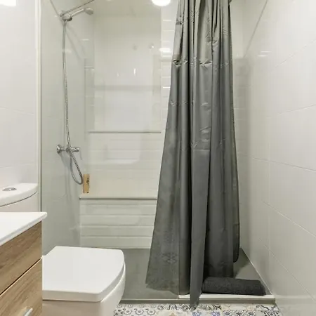 Vivienda Junto A Ruzafa - 12 Pax Y Mas * ולנסיה