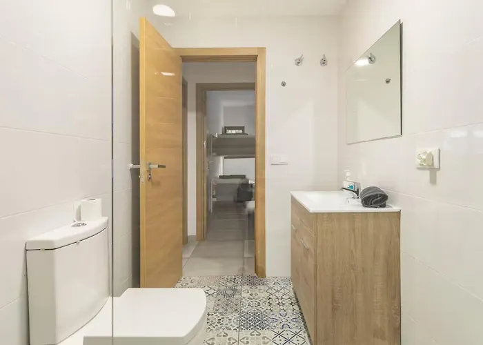 Vivienda Junto A Ruzafa - 12 Pax Y Mas شقة *