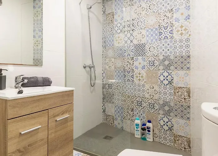 Vivienda Junto A Ruzafa - 12 Pax Y Mas * فالنسيا